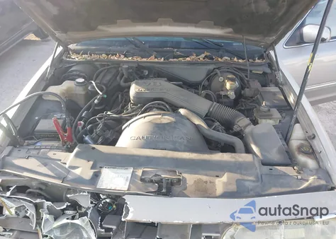 1995 Ford Crown Victoria Lx z USA, uszkodzony, nr VIN 2FALP74WXSX190674